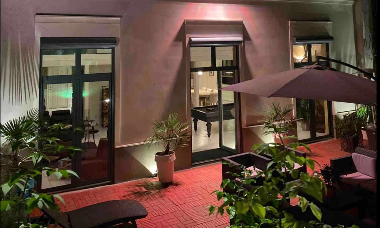 Le Jacuzzi De Marie Ll Apartamento Tourcoing Exterior foto