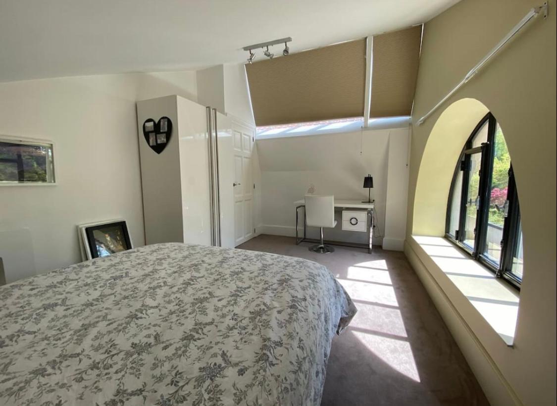 Le Jacuzzi De Marie Ll Apartamento Tourcoing Exterior foto